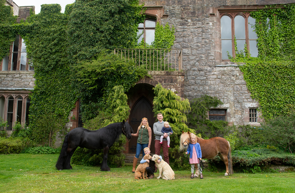 Family protrait - equine photos session